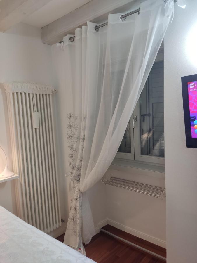 Jennifer House. Тренто Екстериор снимка